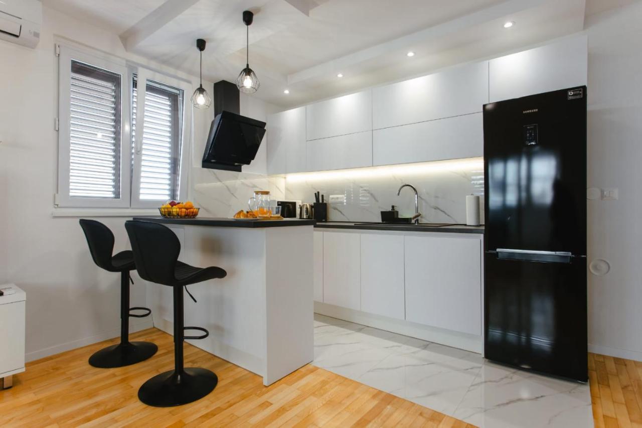 Apartment Bozic Omis Exterior photo